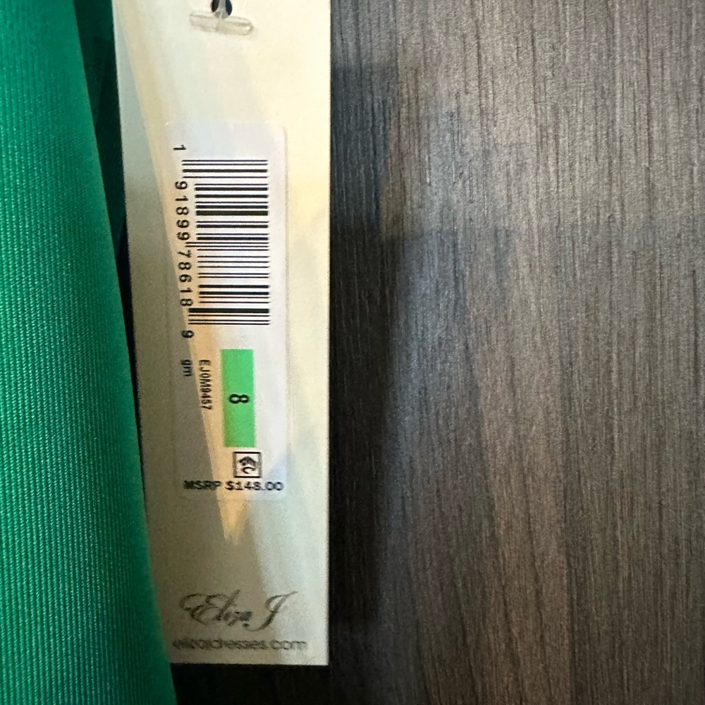 One Shoulder Midi - Picture 6 of 7